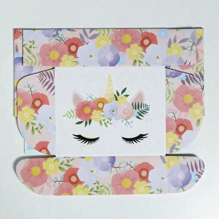 Коробка подарочная Единорог 27×21×9см-0
